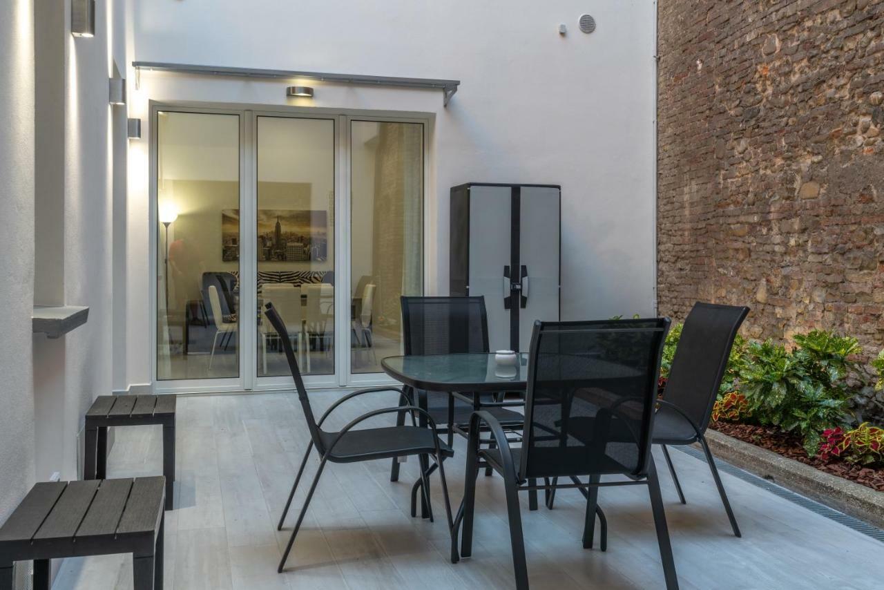 Dimora Santo Stefano: Ampia, Con Giardino Privato Apartment Bologna Exterior photo
