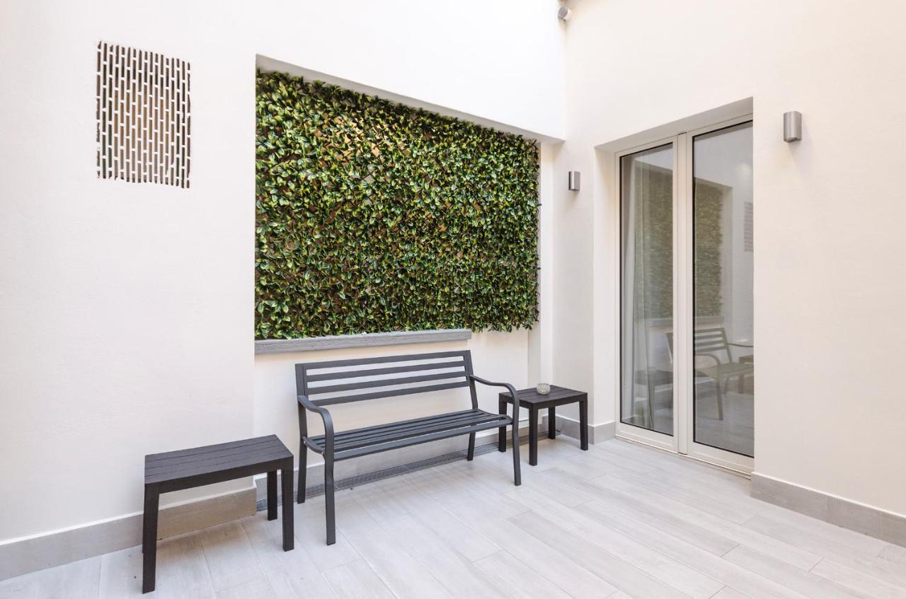 Dimora Santo Stefano: Ampia, Con Giardino Privato Apartment Bologna Exterior photo